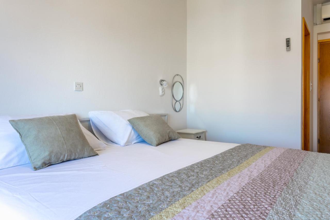 Apartments Luksa - Zf Hvar Hvar Town Bagian luar foto